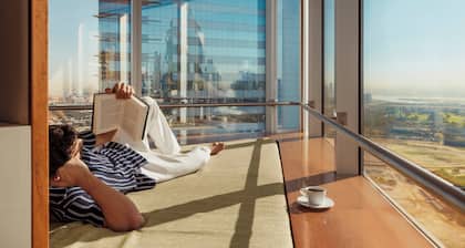 Jumeirah Emirates Towers Dubai