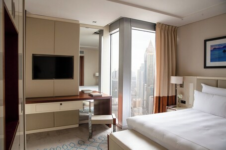Jumeirah Emirates Towers Dubai - Image 163