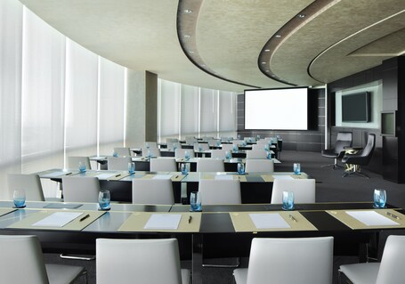 Jumeirah Emirates Towers Dubai - Image 65