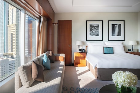Jumeirah Emirates Towers Dubai - Image 117