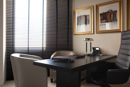 Jumeirah Emirates Towers Dubai - Image 62