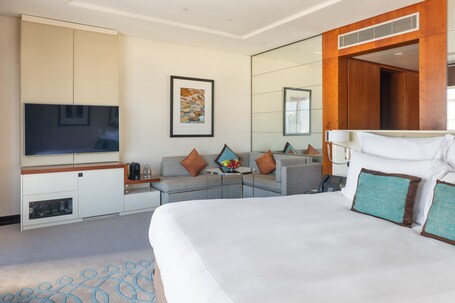 Jumeirah Emirates Towers Dubai - Image 165