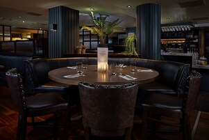 Breakfast, lunch and dinner served