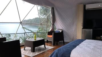 Glamping | In-room safe, free WiFi, bed sheets