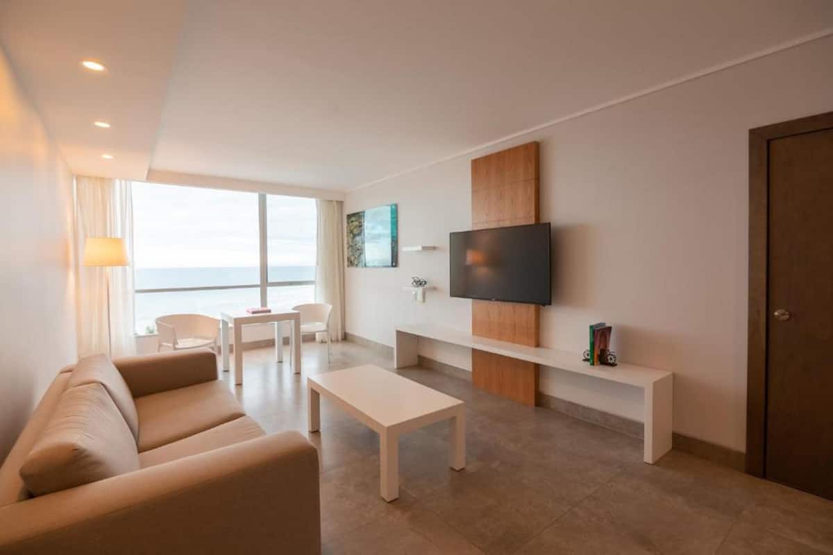 Presidential Suite | 1 bedroom, premium bedding, minibar, in-room safe