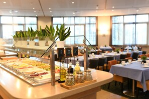 Frokostbuffé er inkludert hver dag