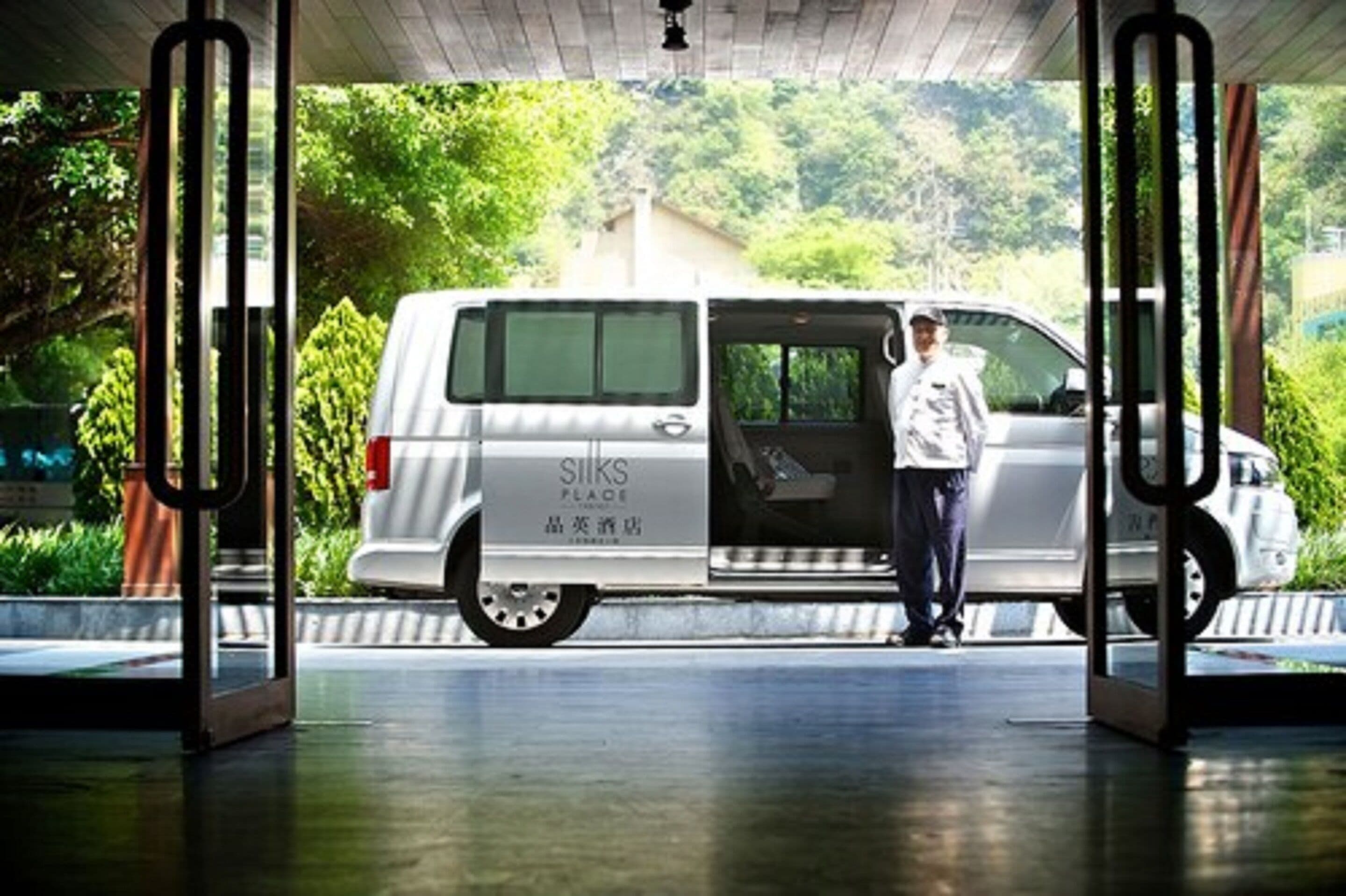 train station shuttle