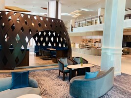 Lobby lounge