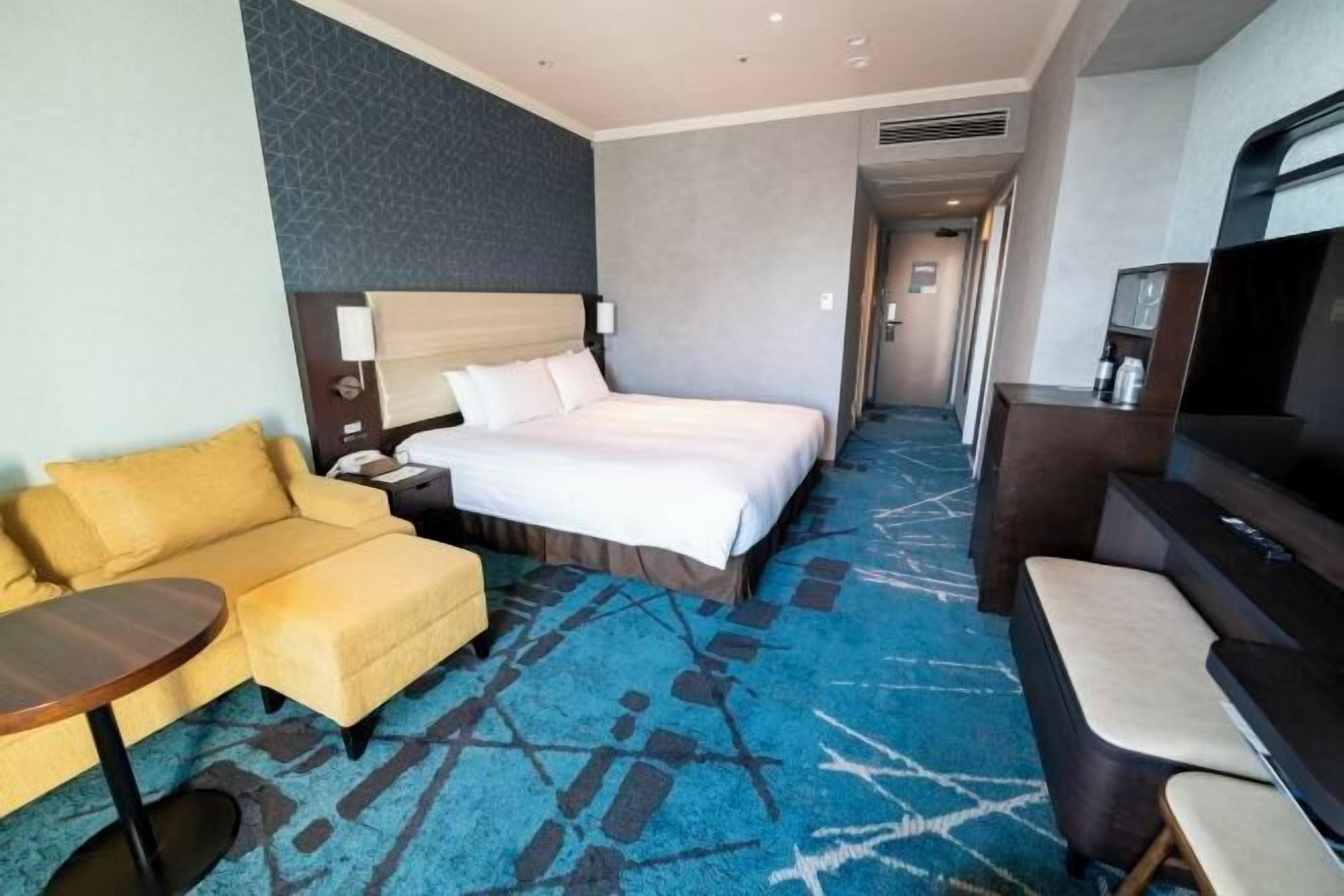 Literie de qualité supérieure, coffres-forts dans les chambres