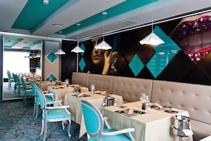 6 restaurants servant le petit déjeuner, spécialités Cuisine italienne