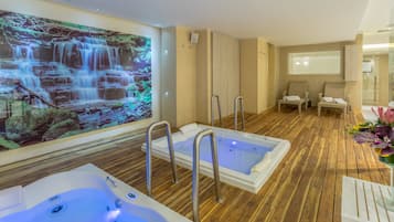 Bañera de hidromasaje interior