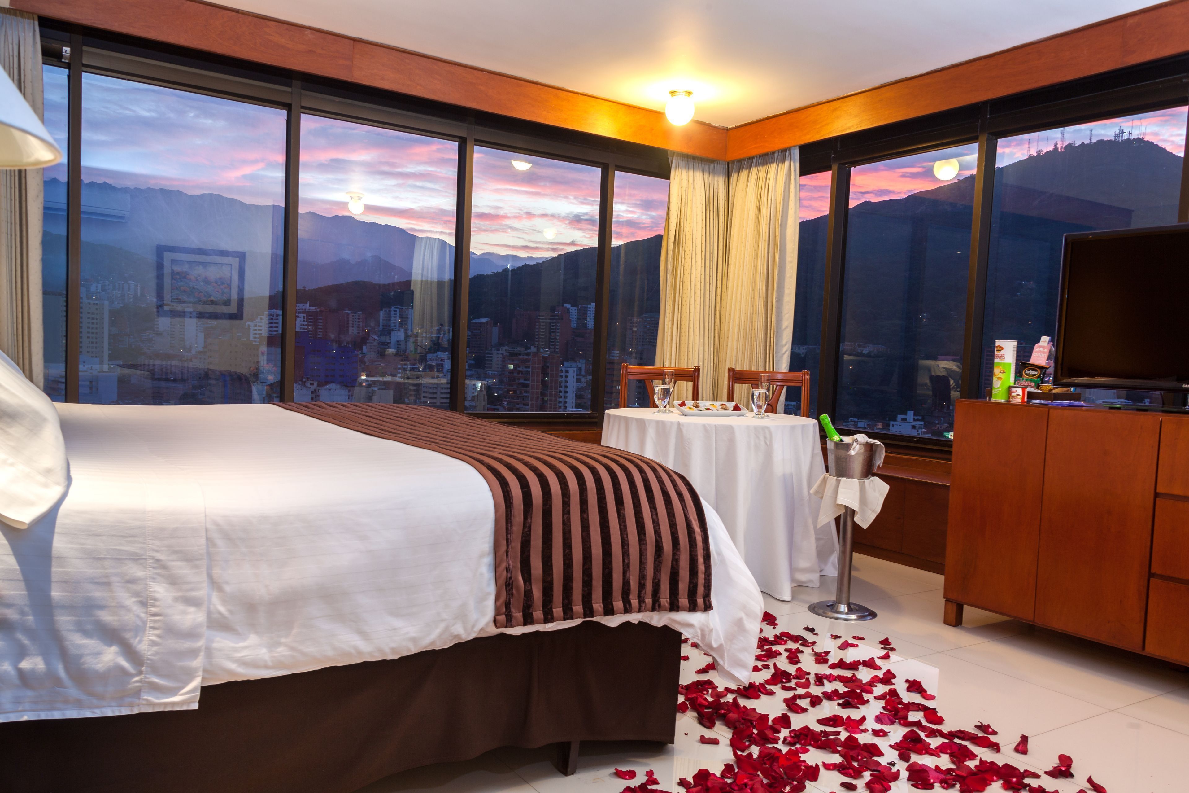 Hypo-allergenic bedding, pillow-top beds, in-room safe, desk