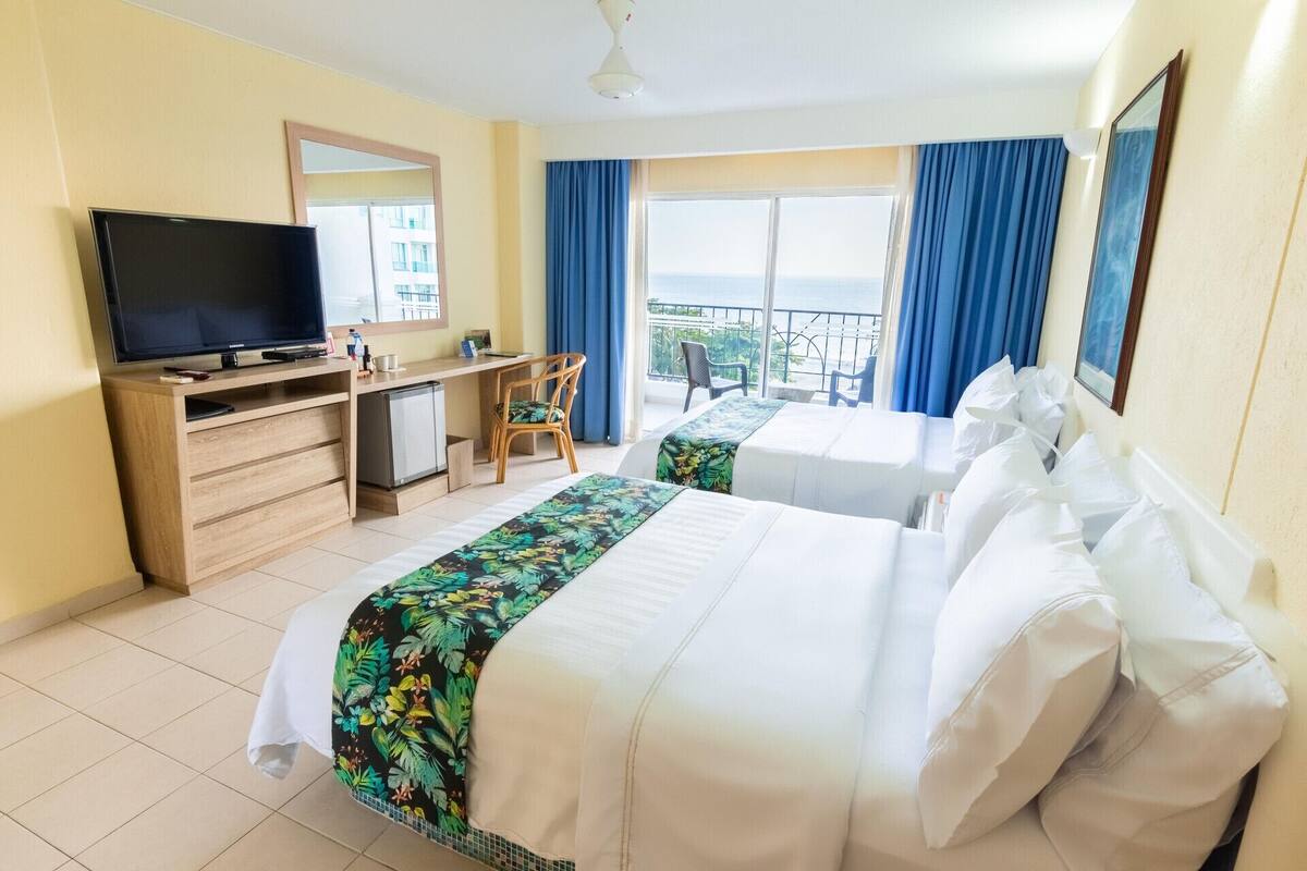 1 habitación, ropa de cama de alta calidad y minibar 