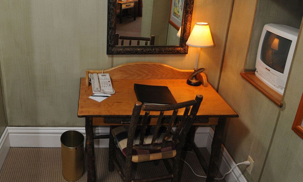 1 bedroom, hypo-allergenic bedding, in-room safe, laptop workspace