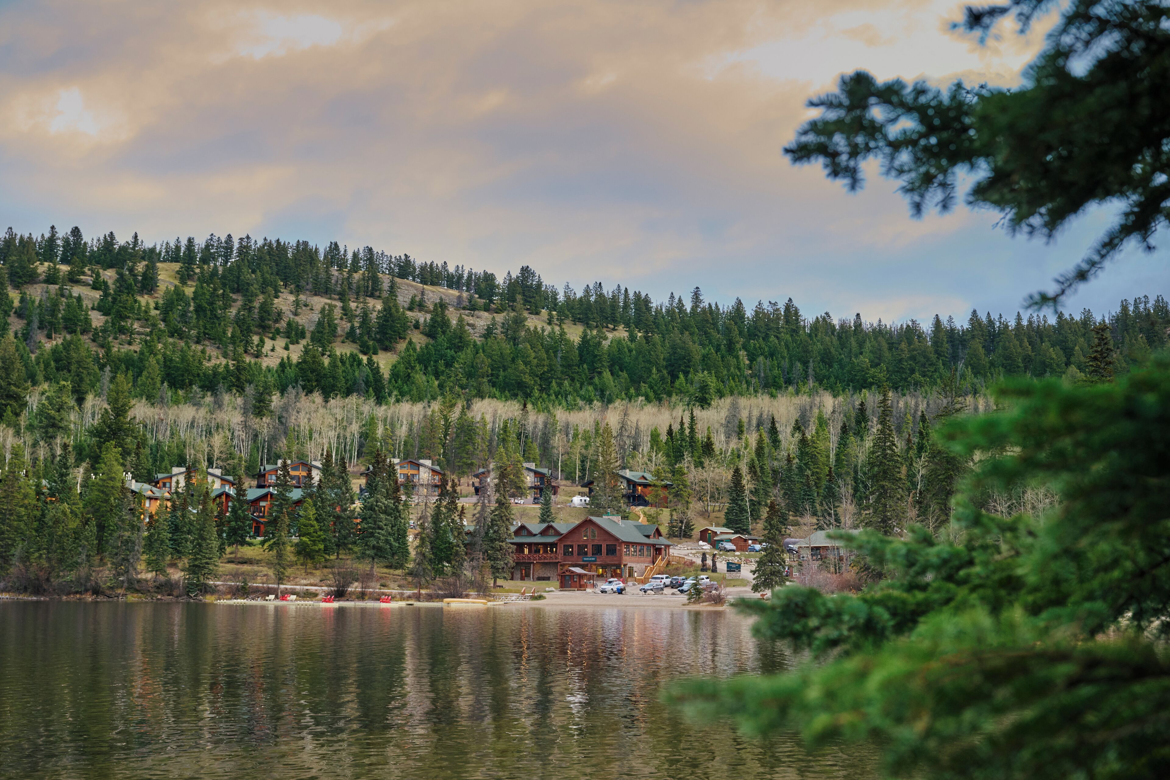 Pyramid Lake Lodge Reviews, Deals & Photos 2025 - Expedia.com