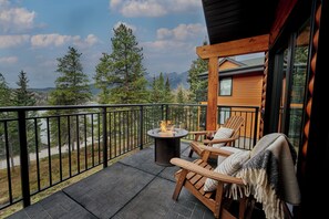 Founders Room One King | View from room