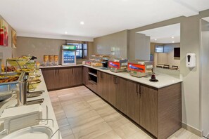 Desayuno para llevar incluido todos los días