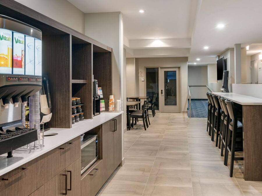 Petit déjeuner à emporter compris tous les jours