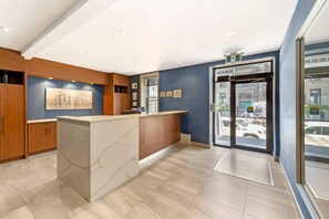Lobby - Quality Inn Centre-Ville (Montreal)