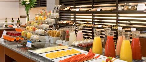 Päivittäinen buffetaamiainen maksusta