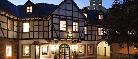 Front of property - evening/night