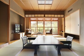 Japanese Style Suite with Cypress Bath, YURI