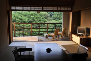 Kadan Suite with Spa Bath & Steam Sauna Non Smoking | View from room - Gora Kadan (Hakone)