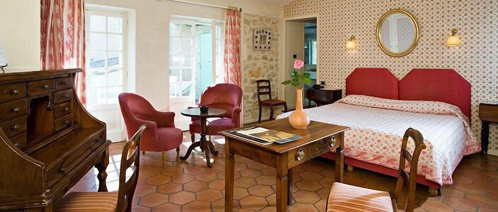 Auberge de Noves by null
