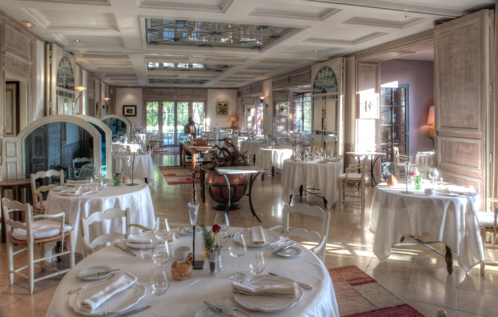 Auberge de Noves by null