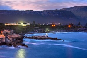Front of property - The Marine Hermanus (Hermanus)