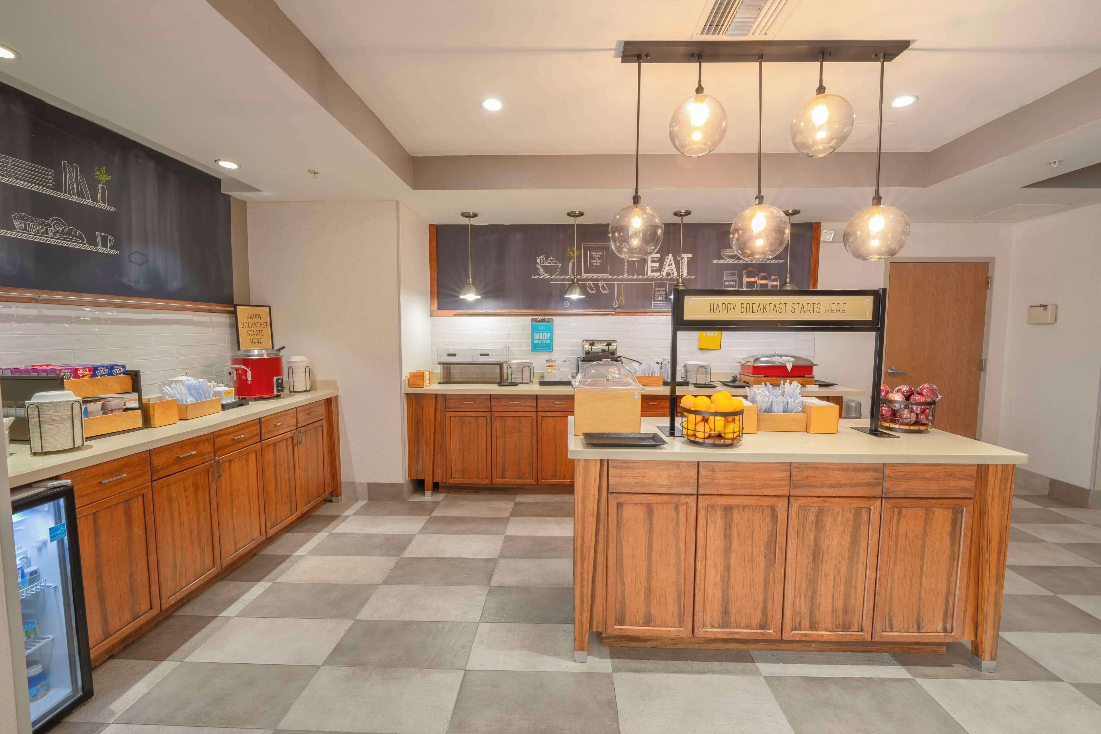 Desayuno buffet incluido todos los días 