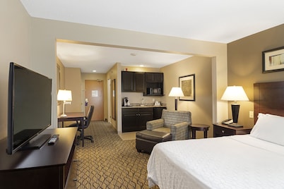 Holiday Inn Express Bloomington West by IHG