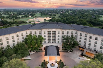 Hotel Exterior at The Westin Dallas Stonebriar Golf Resort & Spa
