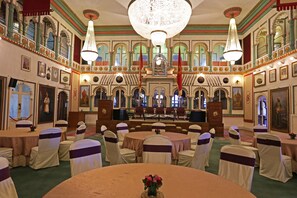 Meeting facility
