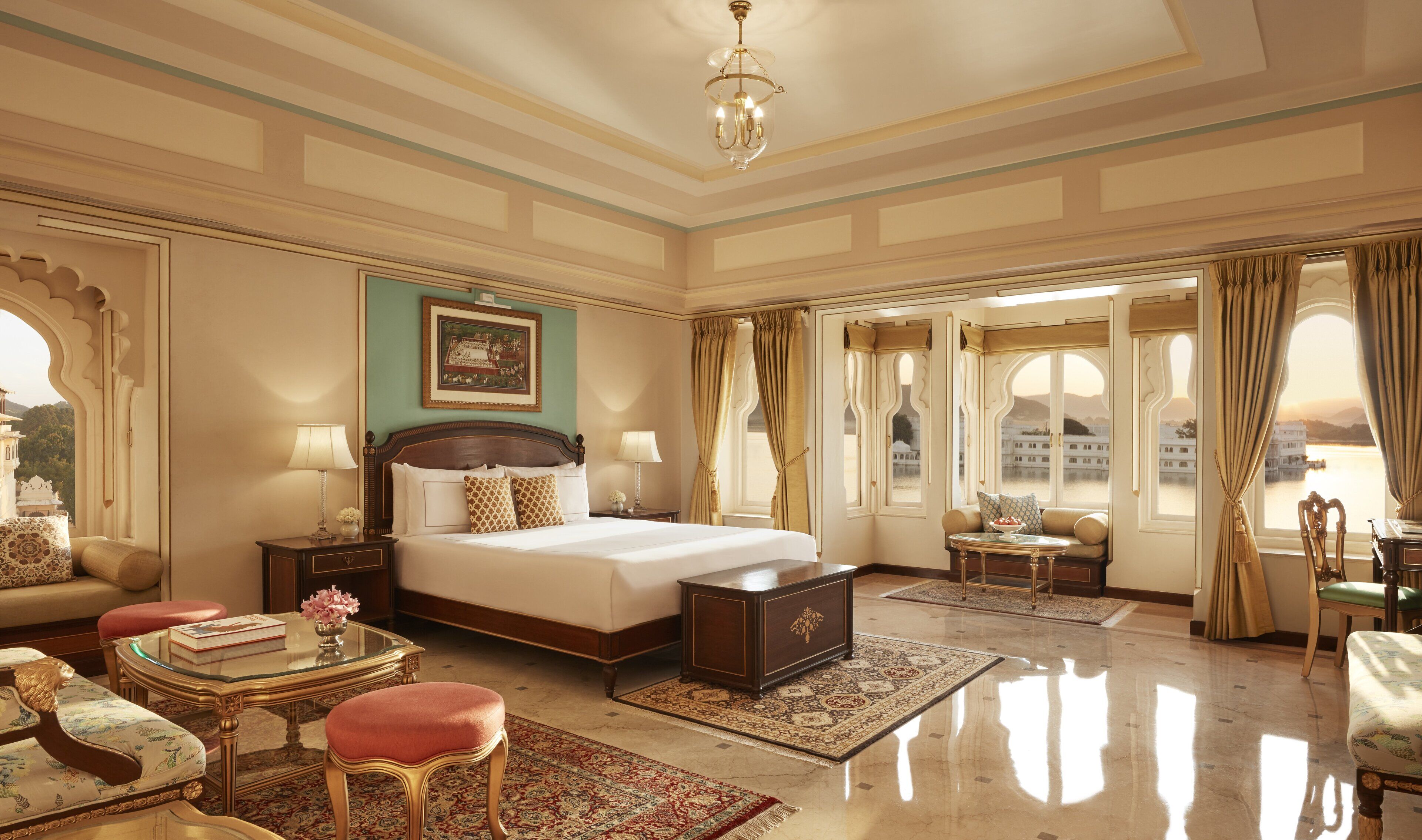 luxury suite, courtyard view | 1 bedroom, frette italian sheets, premium bedding, down duvets