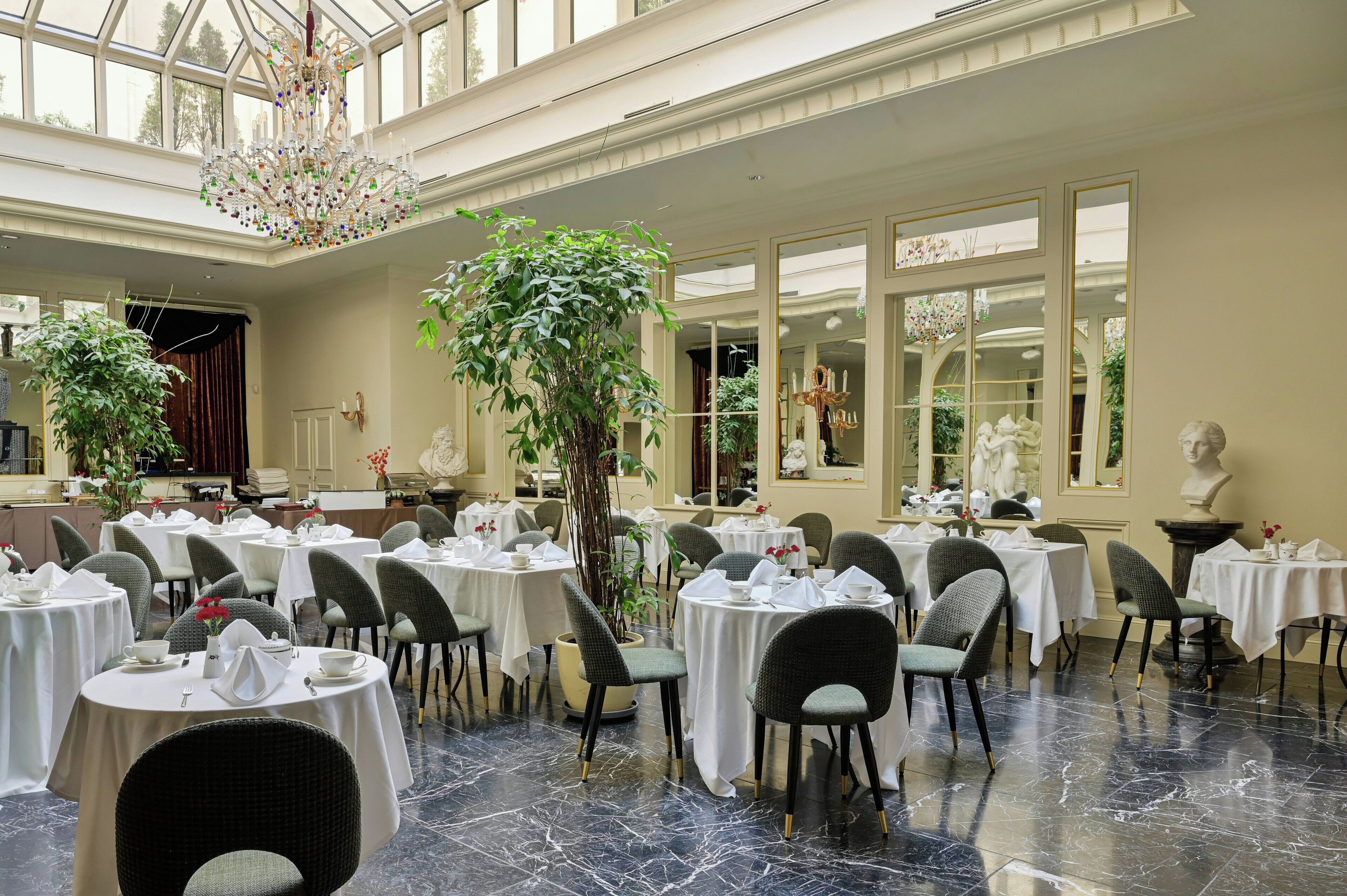 Daily buffet breakfast (EUR 30 per person)