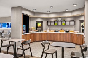 Free daily continental breakfast
