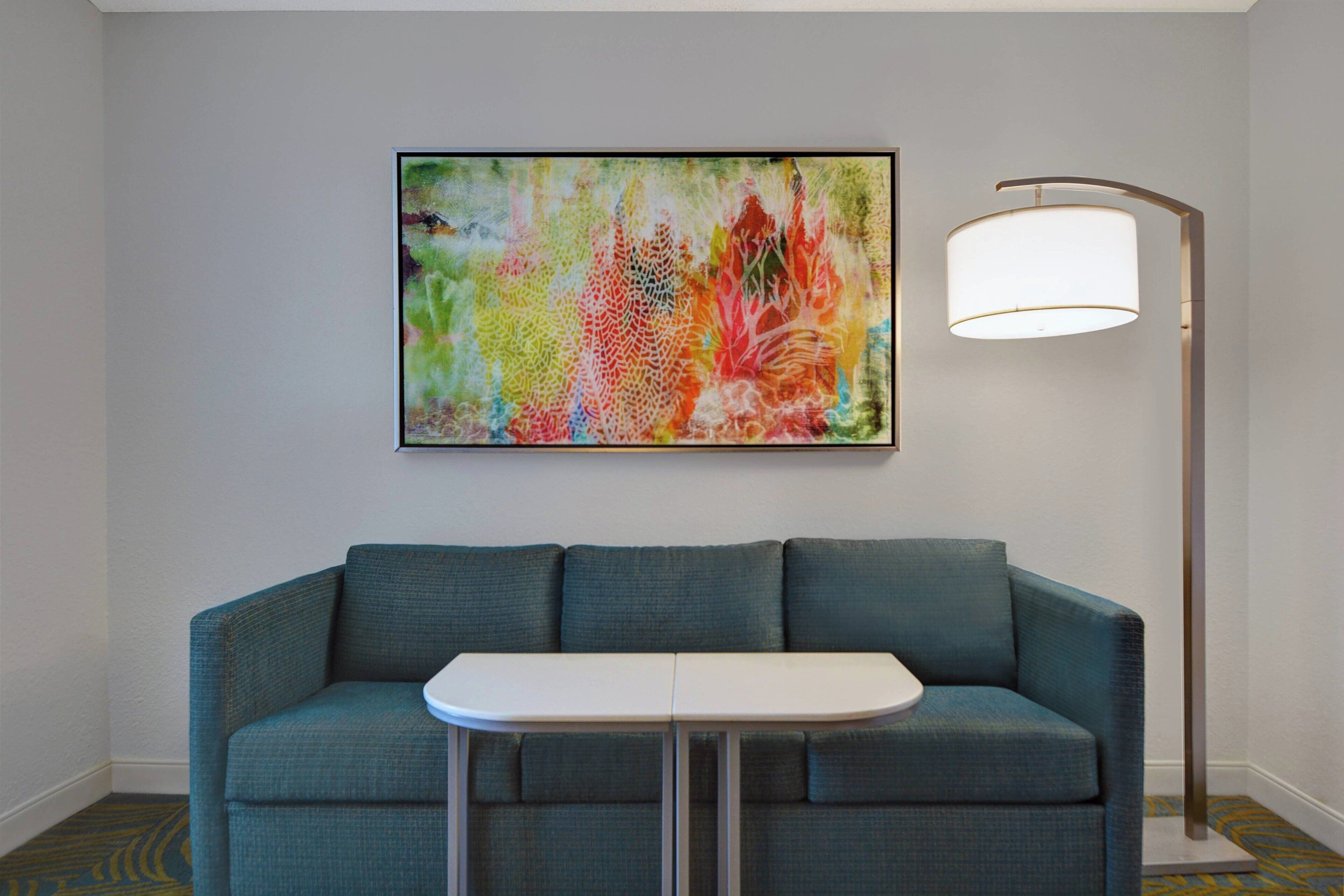 42-inch lcd tv with satellite channels, tv