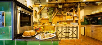 Selsky Dvur Sivek Hotels