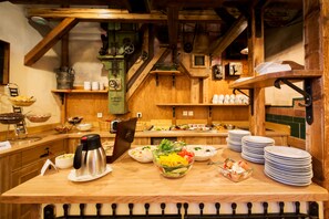 Tägliches inbegriffenes Frühstücksbuffet