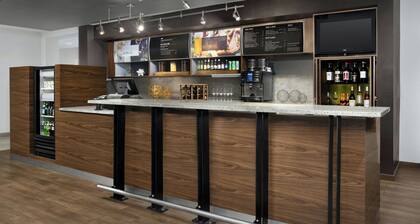 Courtyard by Marriott Lakeland