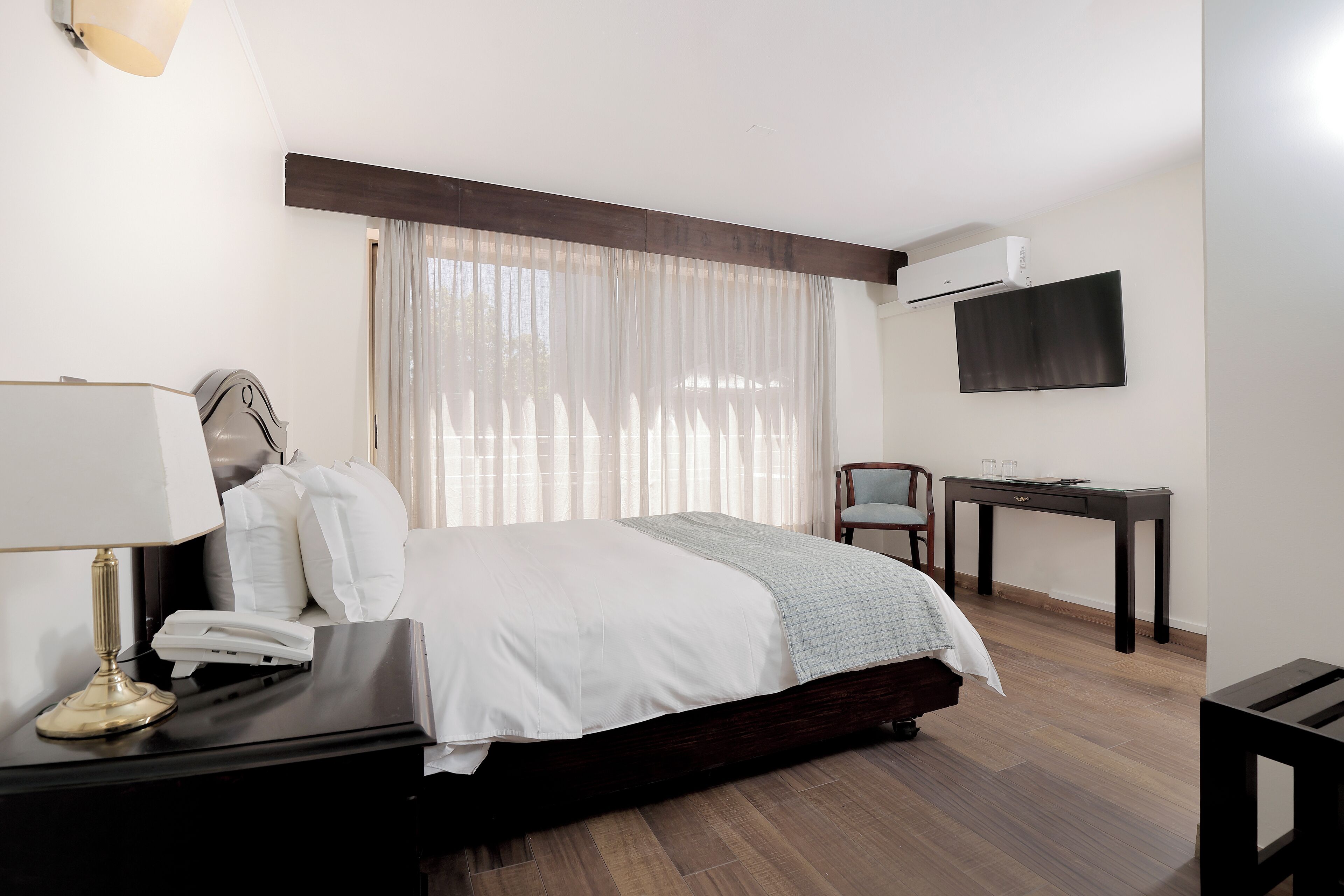 Literie de qualité supérieure, minibar, coffres-forts dans les chambres