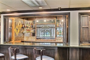 Bar (on property) - Baymont by Wyndham Madison West/Middleton WI West (Madison)
