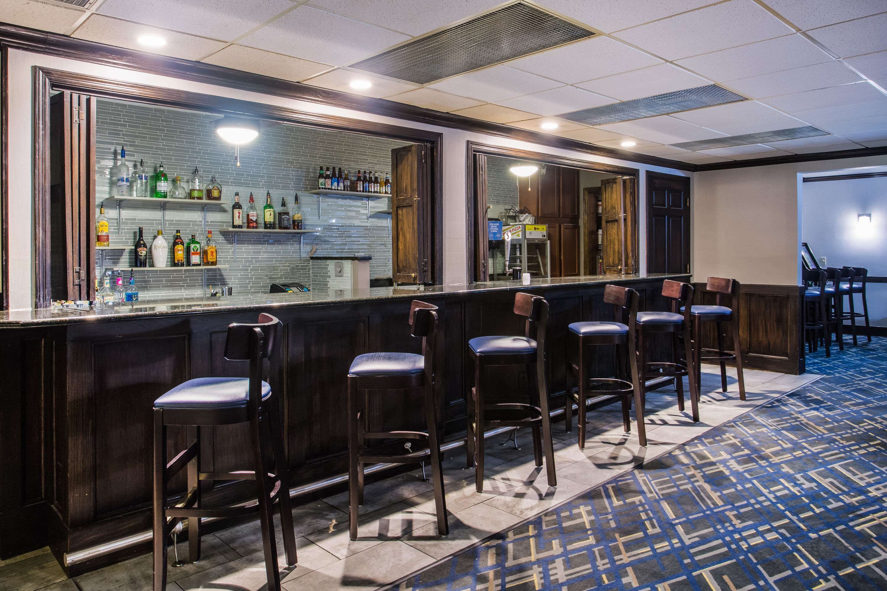 Bar (di hartanah)