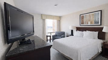 Standaard kamer, 1 queensize bed, rolstoeltoegankelijk bad | Verduisterende gordijnen, een strijkplank/strijkijzer, gratis wifi