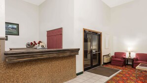 Lobby - Super 8 by Wyndham Bridgeton/arpt/st Louis Area (Bridgeton)