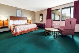 Espaço de trabalho para notebook, cortinas blackout