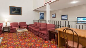 Lobby - Super 8 by Wyndham Bridgeton/arpt/st Louis Area (Bridgeton)