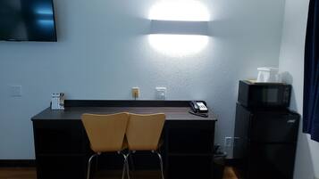 Ameublement personnalisé, bureau, rideaux occultants