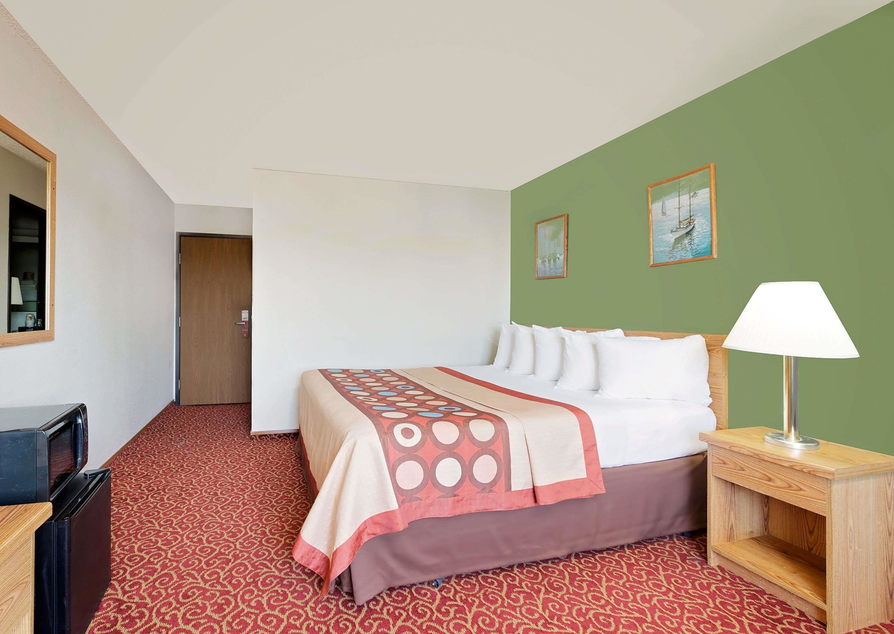 Blackout curtains, free cots/infant beds, rollaway beds, free WiFi